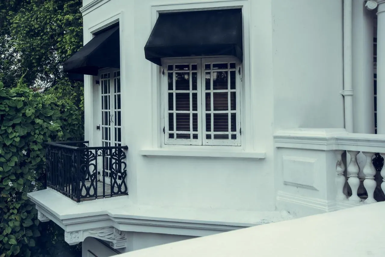 Hotel Paradise Road Tintagel Colombo